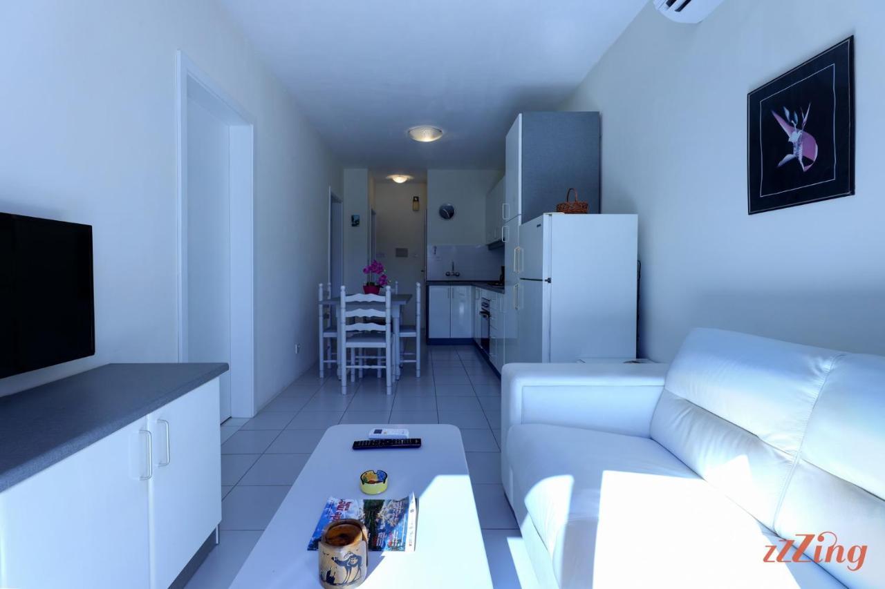 Seaside Apt With Side Sea Views - New Mellieha Luaran gambar